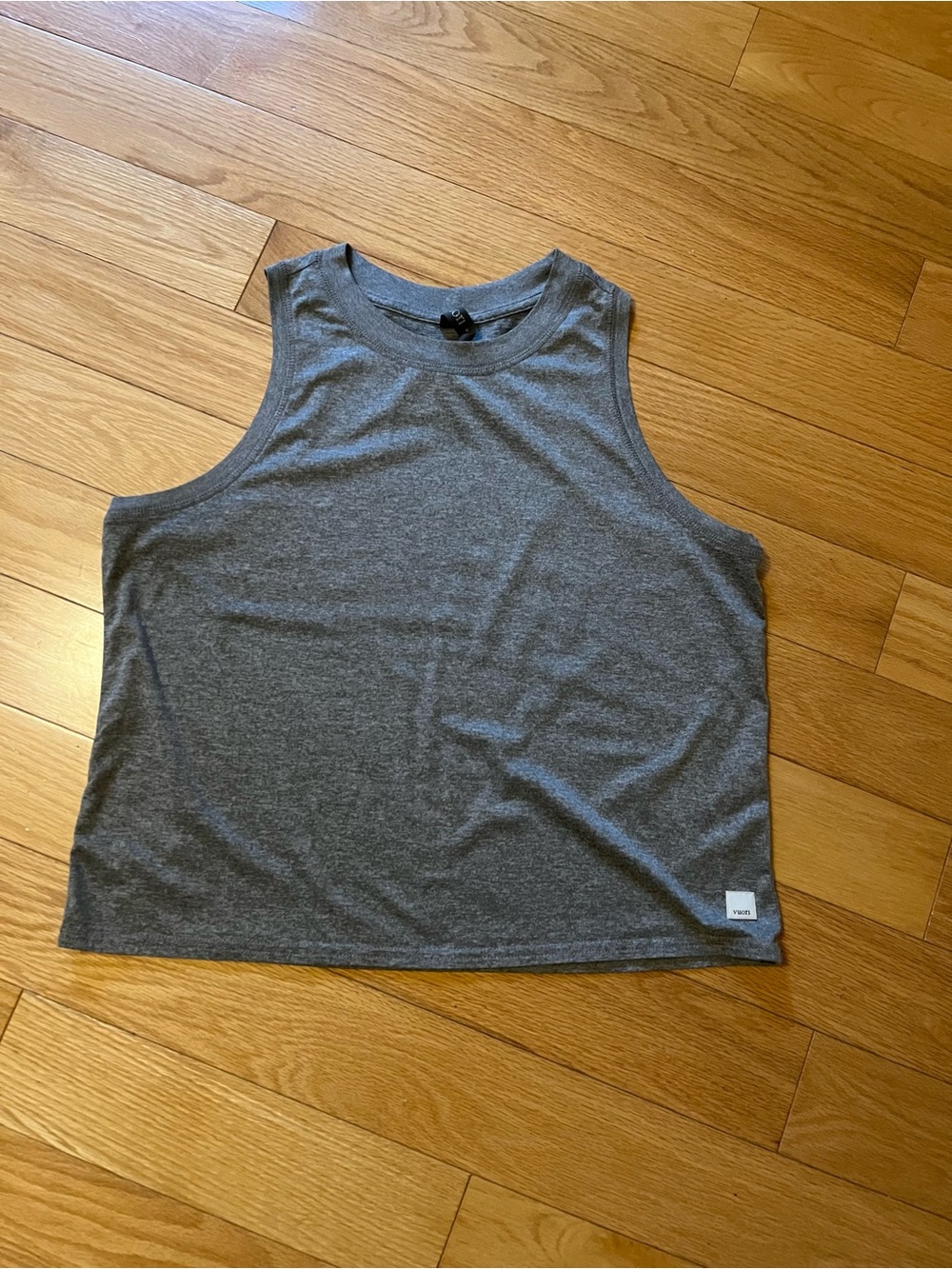 Vuori Energy Gray Cropped Tank Top